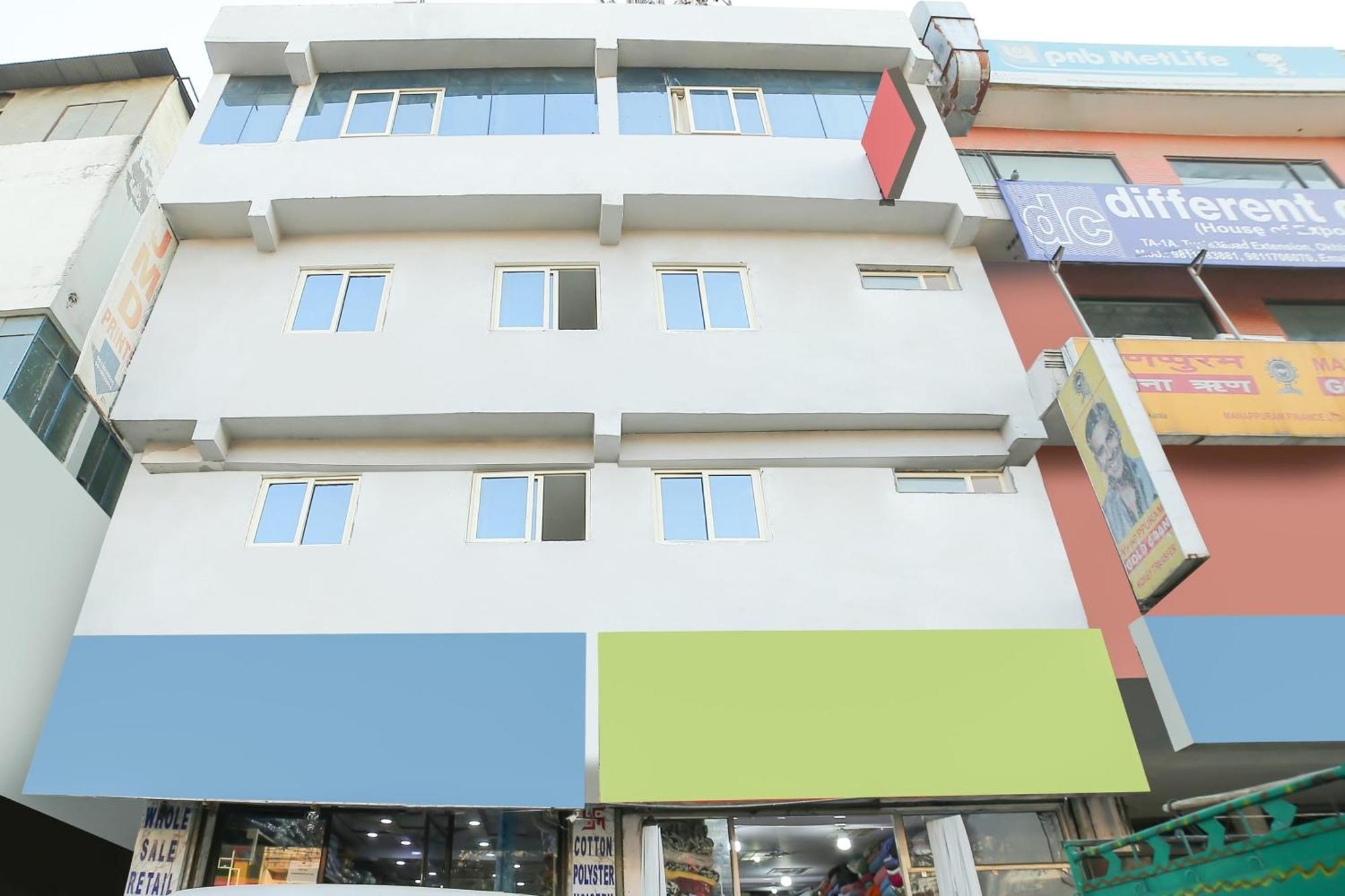 My Comfortable Hotel Nuova Delhi Esterno foto