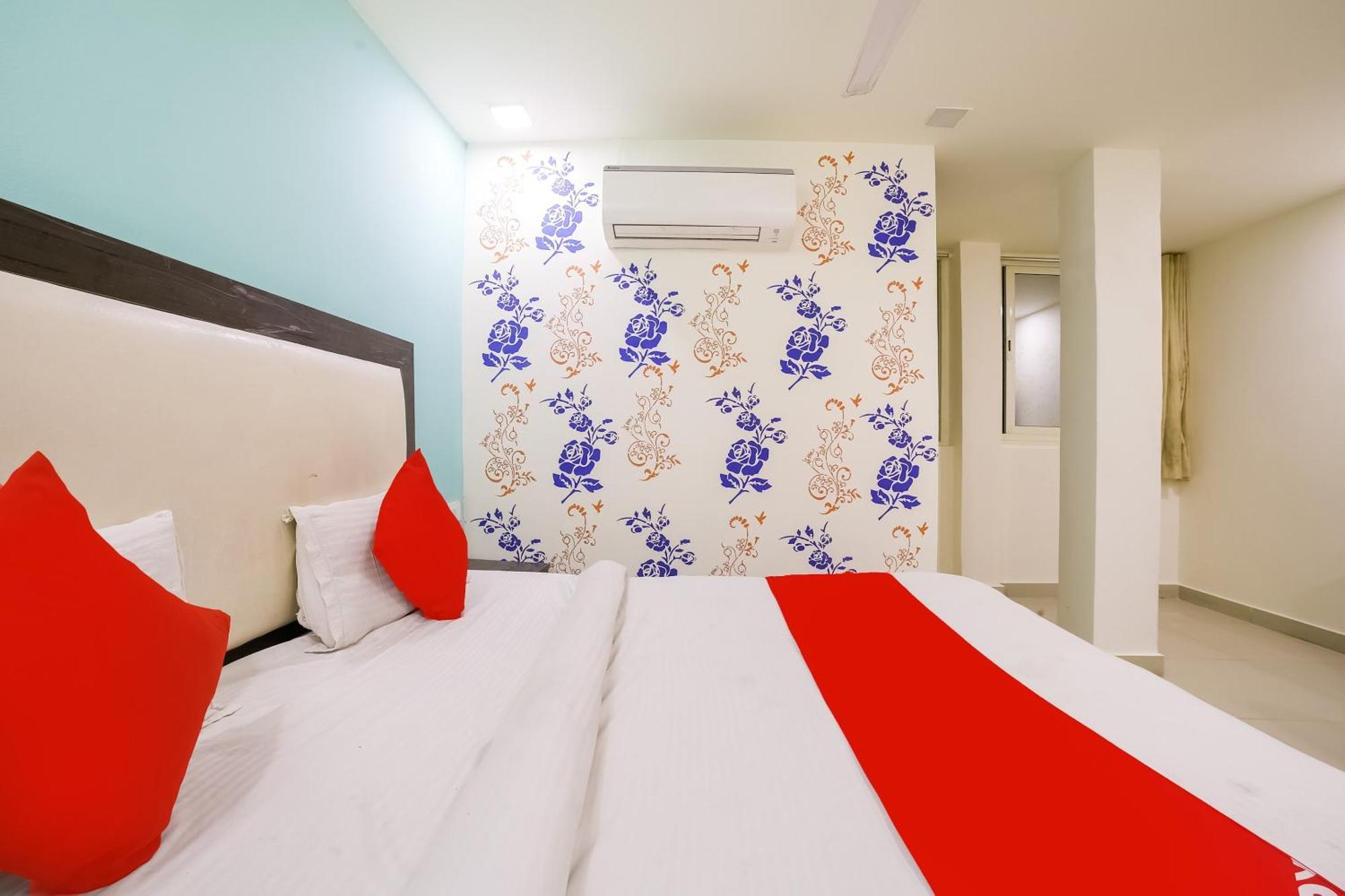 My Comfortable Hotel Nuova Delhi Esterno foto