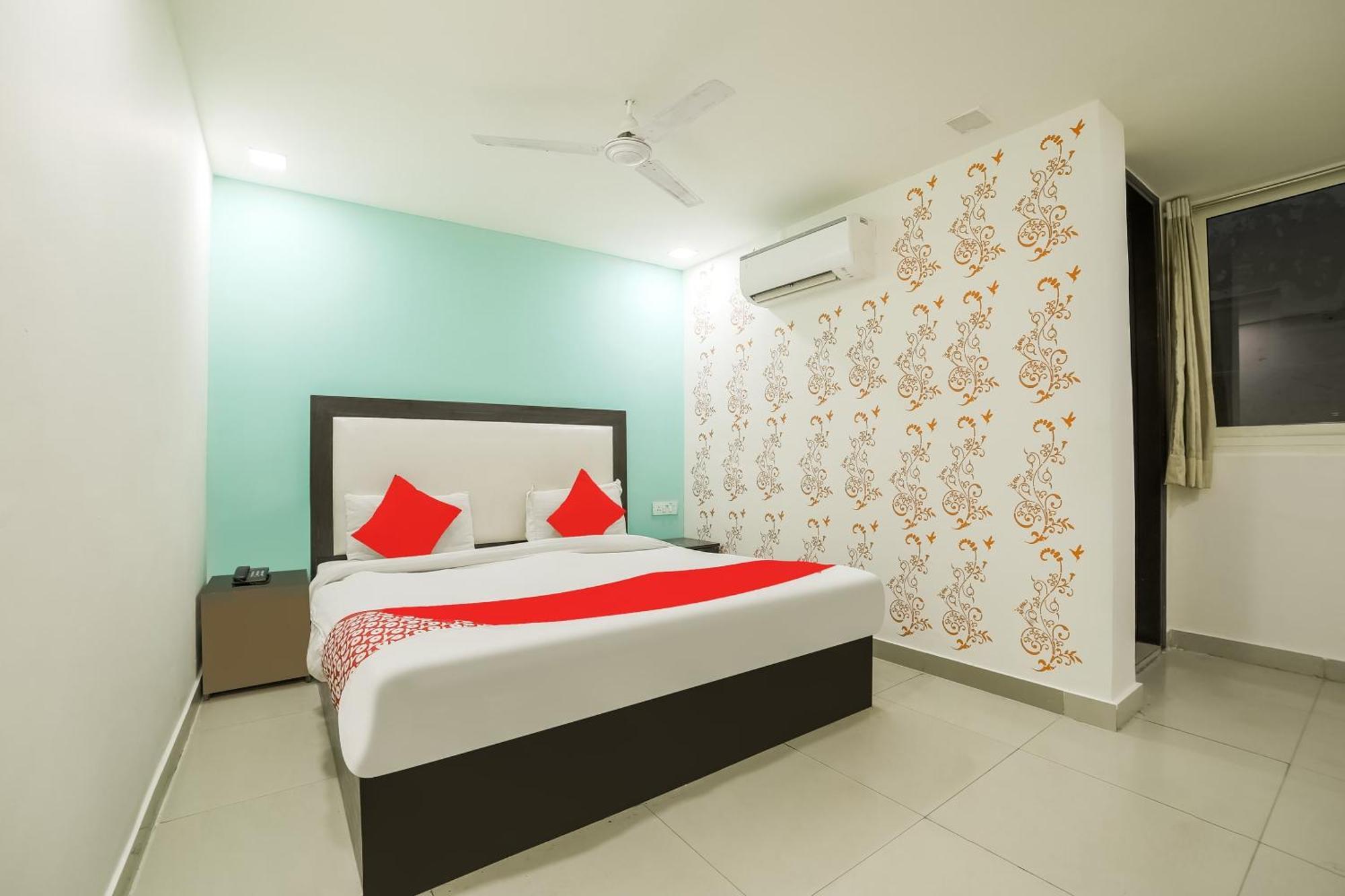 My Comfortable Hotel Nuova Delhi Esterno foto